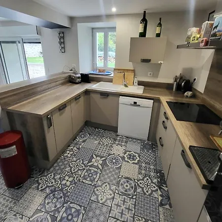 Hébergement de vacances Maison Des Cimes, Garden, Cozy For 8 People