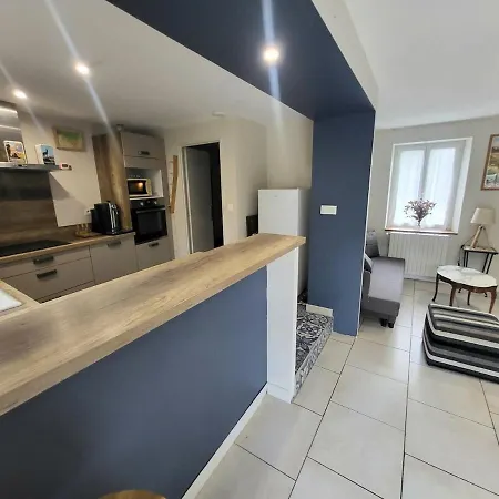 Maison Des Cimes, Garden, Cozy For 8 People Hébergement de vacances Ayzac-Ost